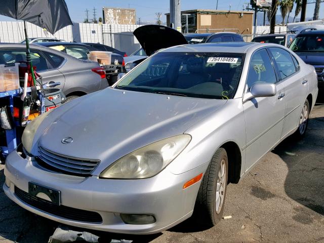 JTHBF30GX20065154 - 2002 LEXUS ES 300 SILVER photo 2