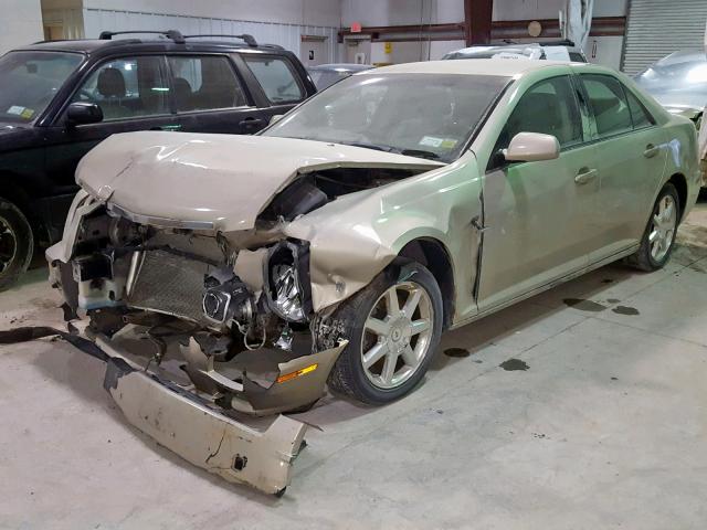 1G6DW677770146396 - 2007 CADILLAC STS GOLD photo 2