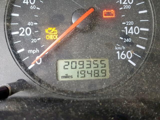 WVWLH63B21E036525 - 2001 VOLKSWAGEN PASSAT GLX Gümüş foto 8