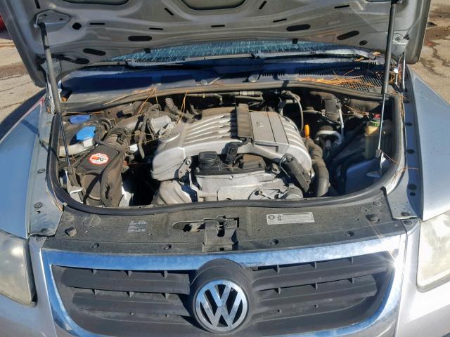 WVGBE77LX8D006973 - 2008 VOLKSWAGEN TOUAREG 2 SILVER photo 7