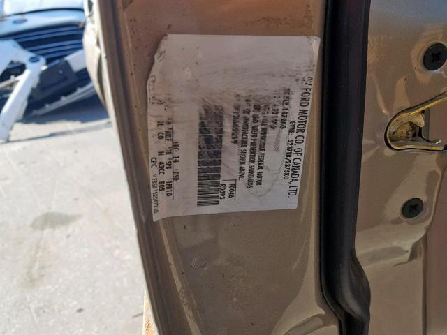 2MEFM75WX1X669219 - 2001 MERCURY GRAND MARQ GOLD photo 10