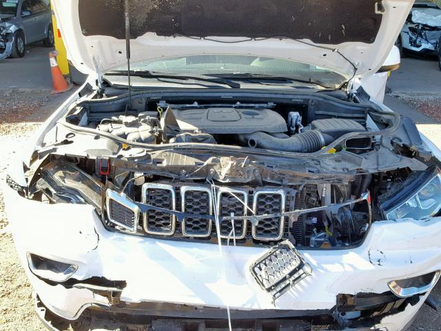 1C4RJEAG8JC109769 - 2018 JEEP GRAND CHER WHITE photo 7