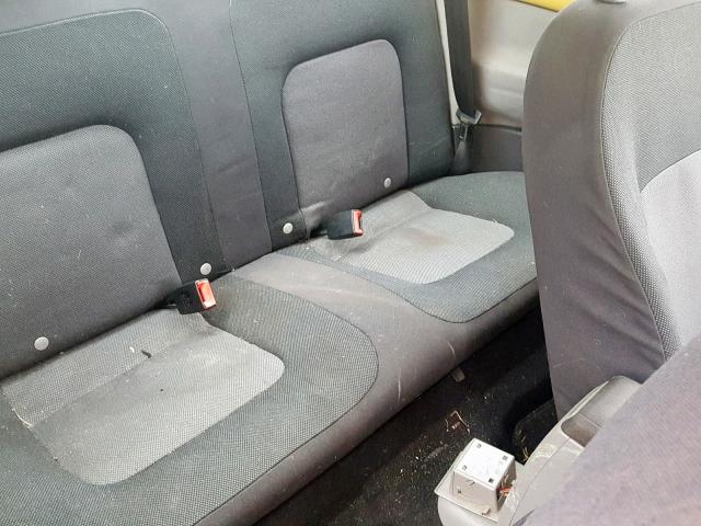 3VWCD31C54M403516 - 2004 VOLKSWAGEN NEW BEETLE Sarı foto 6