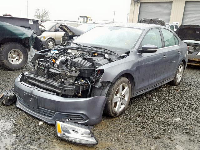 3VWLL7AJ6DM370700 - 2013 VOLKSWAGEN JETTA TDI GRAY photo 2