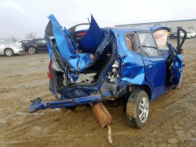 JHMGD38477S028726 - 2007 HONDA FIT BLUE photo 4