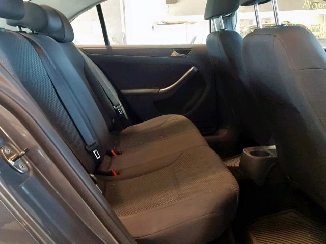 3VW2K7AJ9BM390127 - 2011 VOLKSWAGEN JETTA BASE 灰色 照片 6