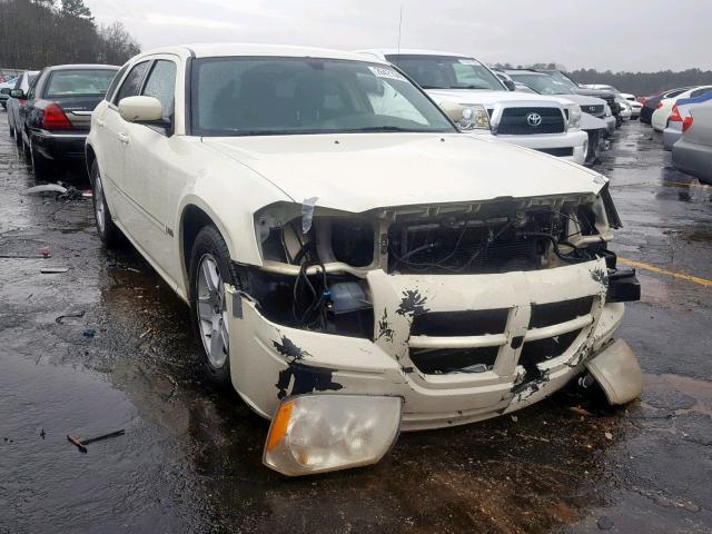 2D4FV47V16H172615 - 2006 DODGE MAGNUM SXT WHITE photo 1