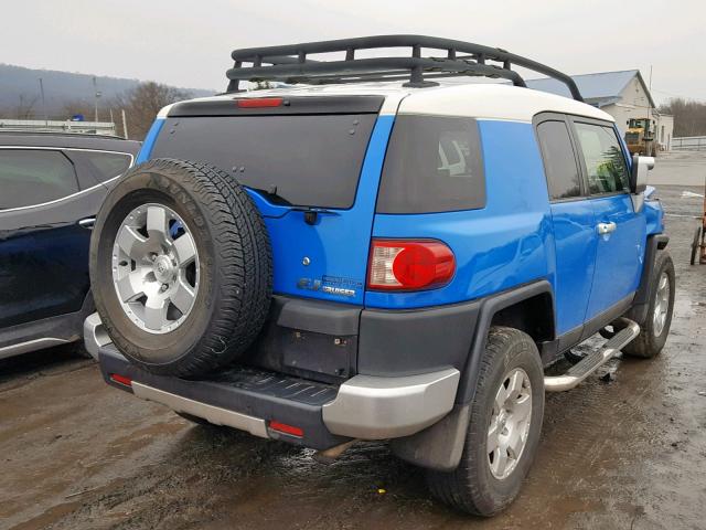 JTEBU11F070028974 - 2007 TOYOTA FJ CRUISER BLUE photo 4