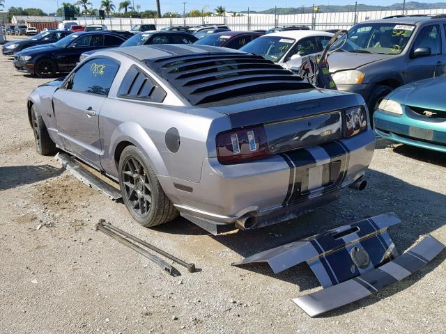 1ZVHT82H675227540 - 2007 FORD MUSTANG GT GRAY photo 3