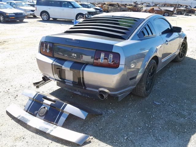 1ZVHT82H675227540 - 2007 FORD MUSTANG GT GRAY photo 4