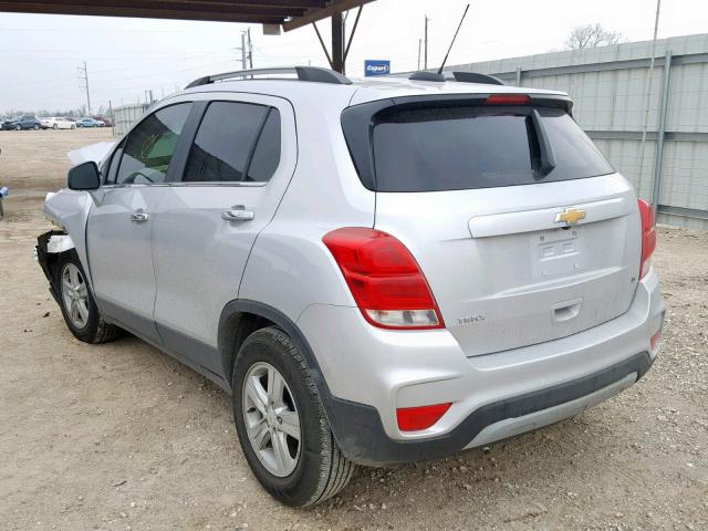 KL7CJLSB4JB727025 - 2018 CHEVROLET TRAX 1LT SILVER photo 3