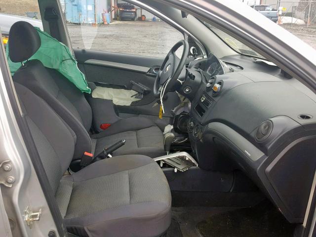 KL1TD56608B282982 - 2008 CHEVROLET AVEO BASE ვერცხლისფერი ფოტო 5
