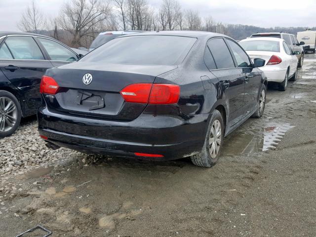 3VW2K7AJ9DM300333 - 2013 VOLKSWAGEN JETTA BASE BLACK photo 4