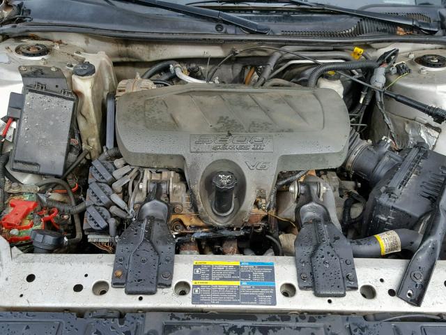 2G2WP552881102972 - 2008 PONTIAC GRAND PRIX SILVER photo 7