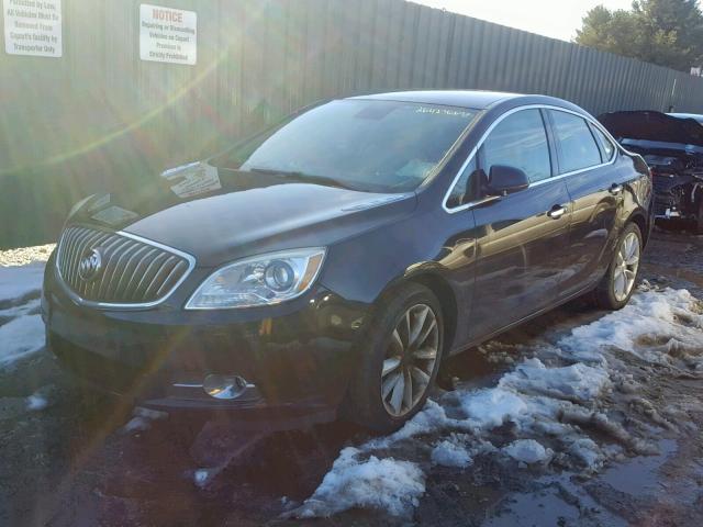 1G4PP5SK6D4212689 - 2013 BUICK VERANO GRAY photo 2