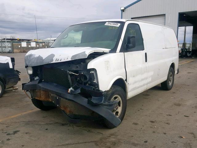 1GTEG15X161152174 - 2006 GMC SAVANA G15 WHITE photo 2