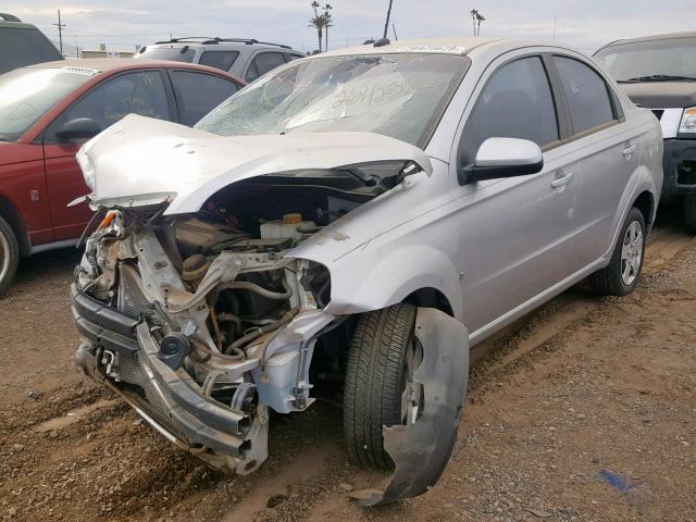 KL1TD56E49B370085 - 2009 CHEVROLET AVEO LS SILVER photo 2