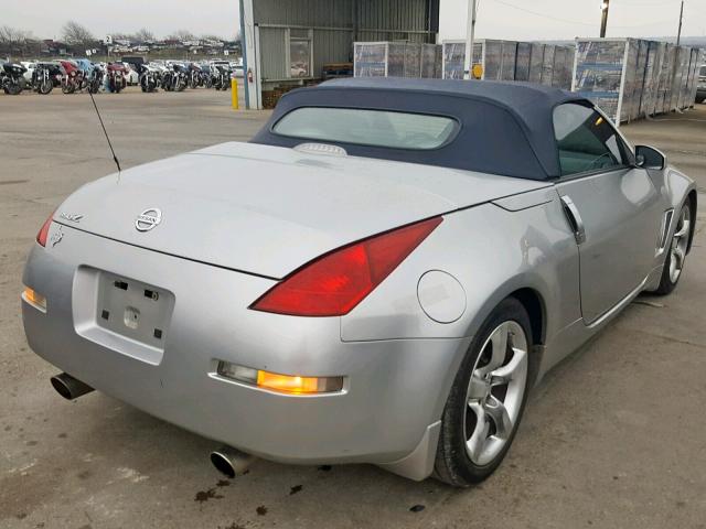 JN1AZ36A55M757166 - 2005 NISSAN 350Z ROADS SILVER photo 4