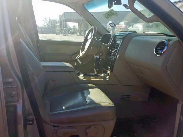 1FMEU65E76UB65574 - 2006 FORD EXPLORER L TAN photo 5