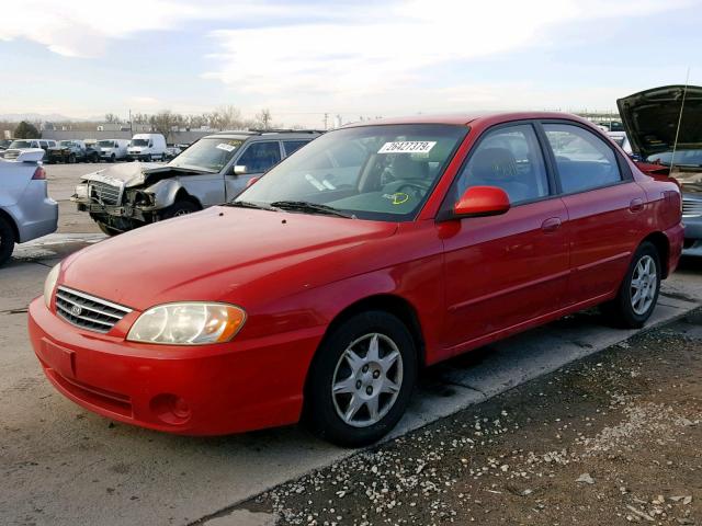 KNAFB121125149245 - 2002 KIA SPECTRA BA RED photo 2