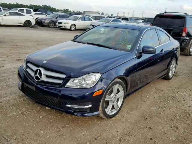 WDDGJ4HB7DG033086 - 2013 MERCEDES-BENZ C 250 BLUE photo 2