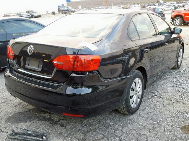 3VW2K7AJ4EM415519 - 2014 VOLKSWAGEN JETTA BASE BLACK photo 4