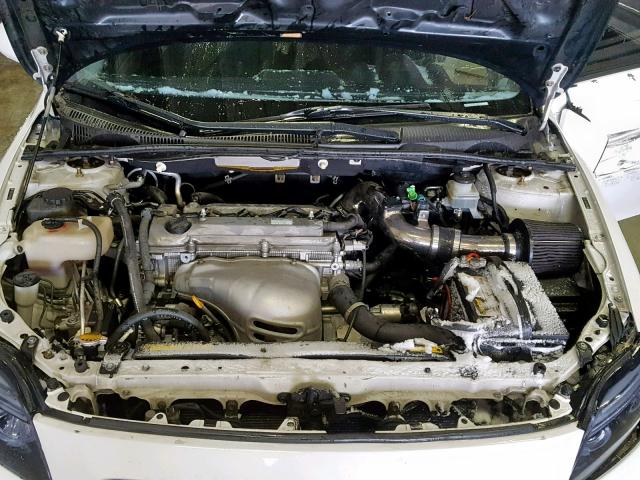 JTKDE167760075194 - 2006 TOYOTA SCION TC WHITE photo 7