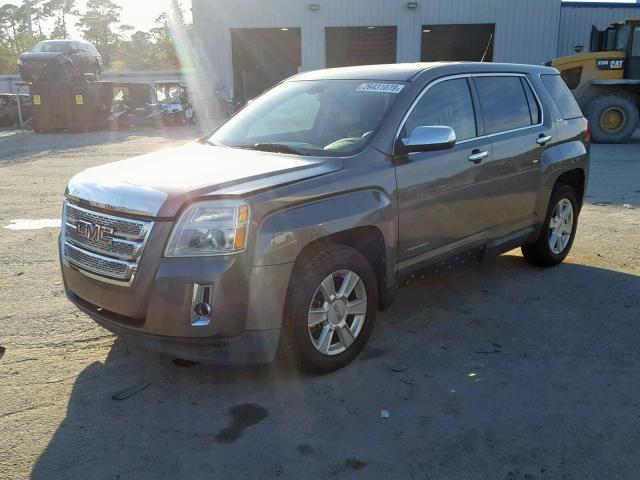 2CTALMEC5B6227396 - 2011 GMC TERRAIN SL BROWN photo 2