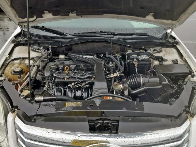 3FAHP06Z67R268295 - 2007 FORD FUSION S WHITE photo 7