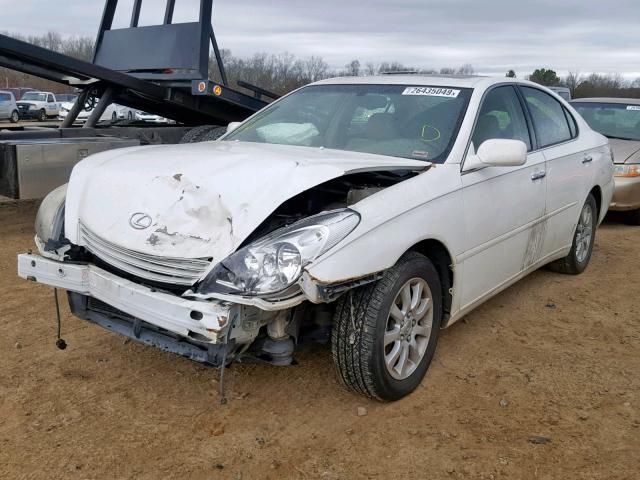 JTHBF30G520066227 - 2002 LEXUS ES 300 WHITE photo 2