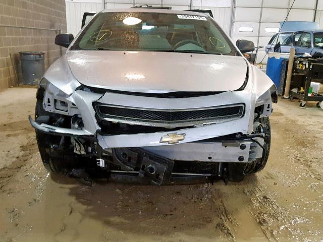 1G1ZG57BX94134701 - 2009 CHEVROLET MALIBU LS SILVER photo 9