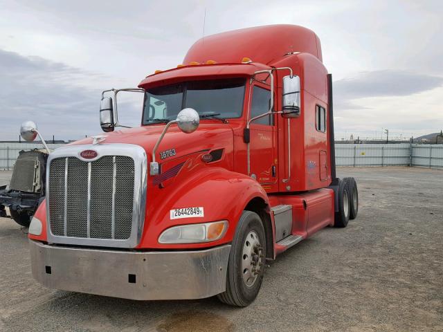 1XPHD49X3DD205145 - 2013 PETERBILT 386 RED photo 2