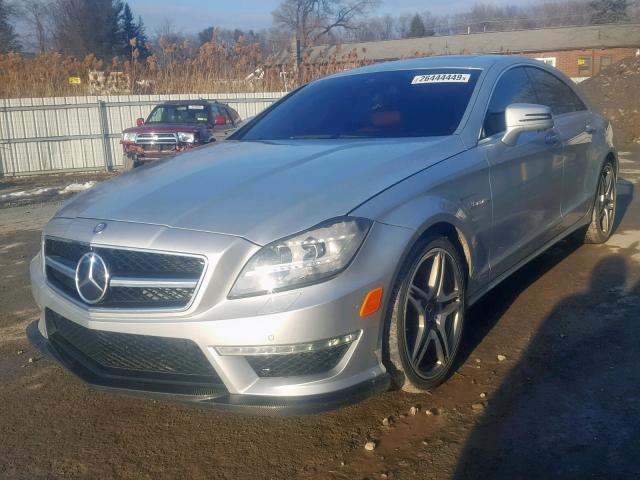 WDDLJ7EB9CA049165 - 2012 MERCEDES-BENZ CLS 63 AMG SILVER photo 2