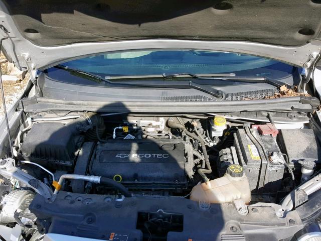 1G1JA5SH5E4240476 - 2014 CHEVROLET SONIC LS SILVER photo 7