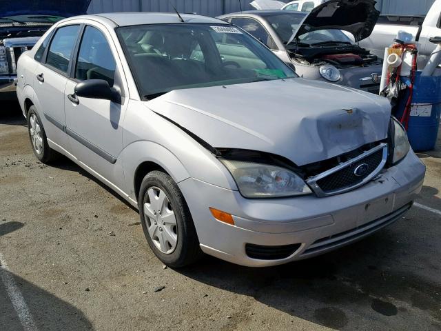 1FAFP34N36W101798 - 2006 FORD FOCUS ZX4 SILVER photo 1