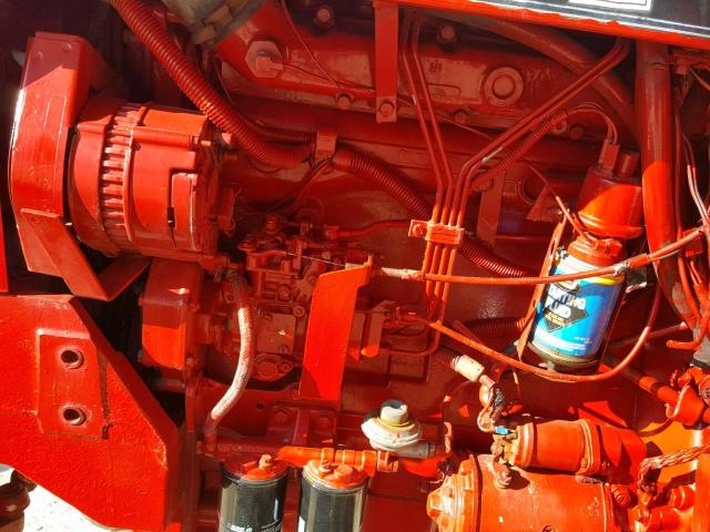 B650215B029302 - 2010 CASE TRACTOR RED photo 7