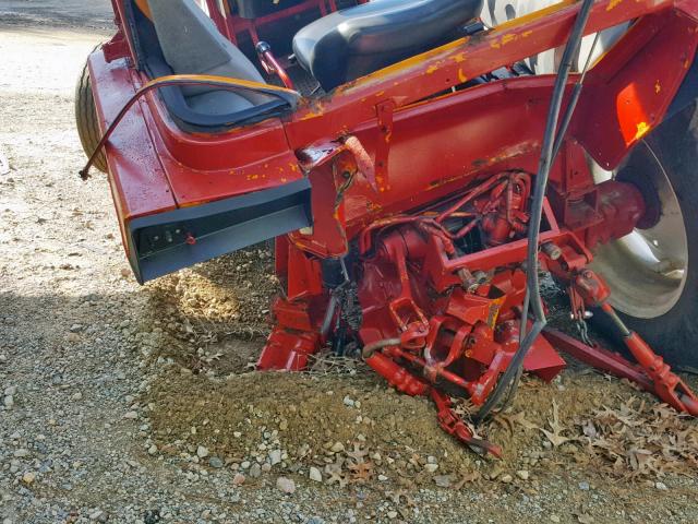 B650215B029302 - 2010 CASE TRACTOR RED photo 9