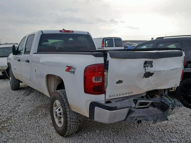 1GC1KXEG4EF125648 - 2014 CHEVROLET SILVERADO WHITE photo 3