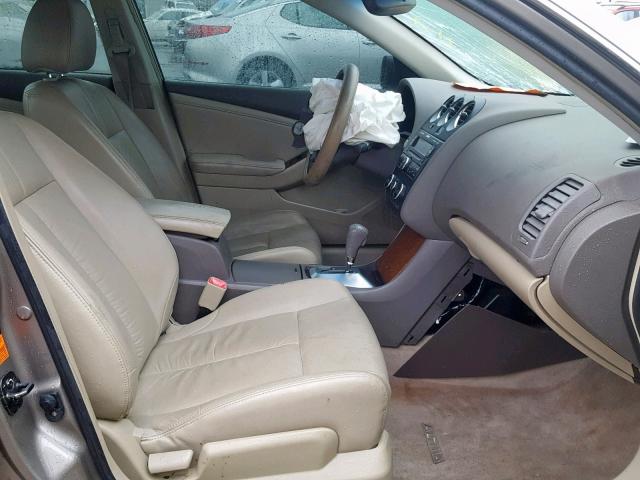 1N4BL21E27C226352 - 2007 NISSAN ALTIMA 3.5 GOLD photo 5