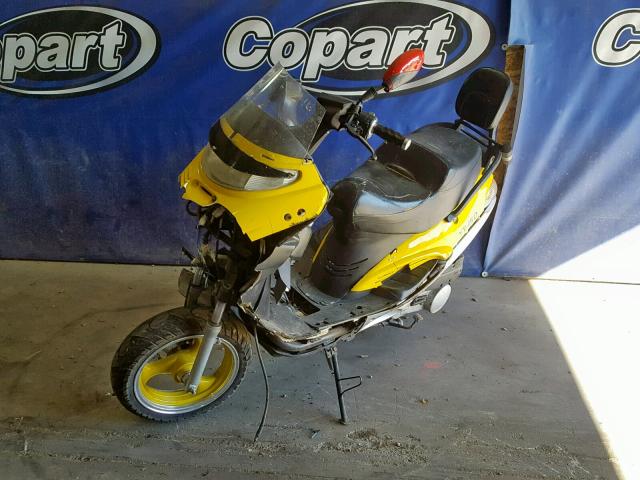 LJ4TCKPL58J026064 - 2008 YAMAHA 150CC YELLOW photo 2