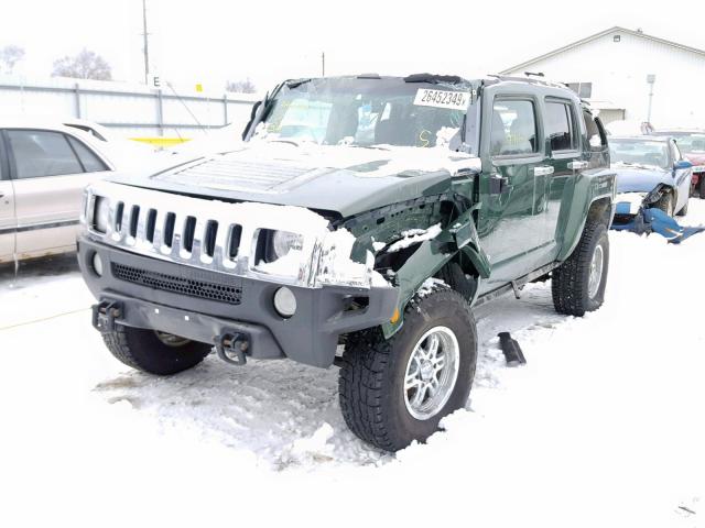 5GTDN136768102598 - 2006 HUMMER H3 GREEN photo 2