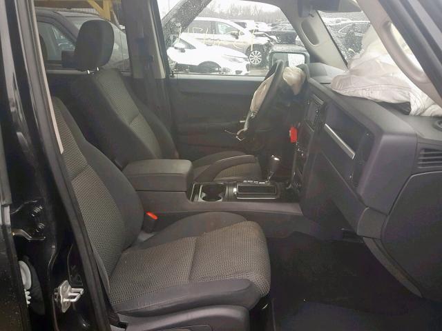 1J8HG48K08C243340 - 2008 JEEP COMMANDER BLACK photo 5