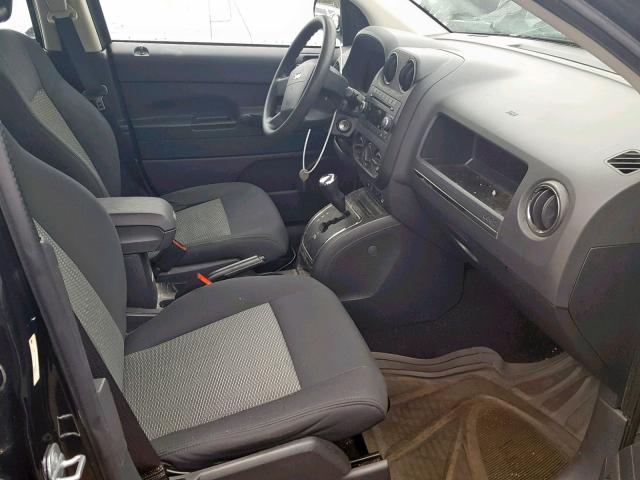 1J4FT47A29D189239 - 2009 JEEP COMPASS SP 黑色 照片 5