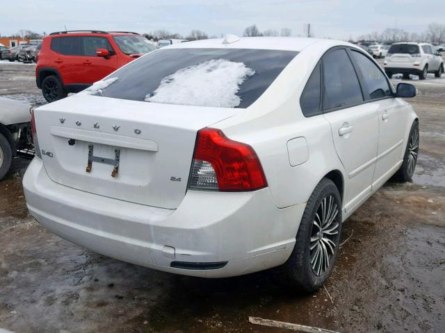 YV1MS382392466665 - 2009 VOLVO S40 2.4I WHITE photo 4