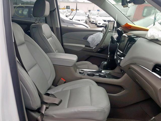 1GNERKKW7JJ105694 - 2018 CHEVROLET TRAVERSE P WHITE photo 5