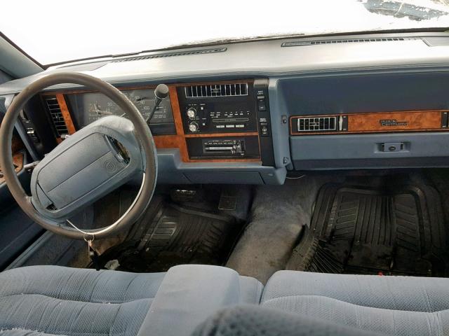 1G4AG55M8T6421163 - 1996 BUICK CENTURY SP BLUE photo 9