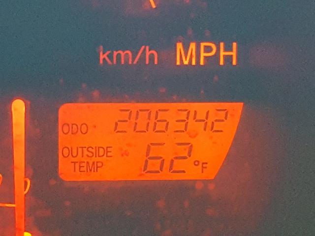 2T1KR32E53C019193 - 2003 TOYOTA MATRIX 银色 照片 8