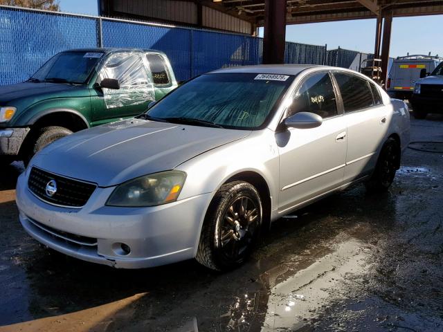 1N4AL11D85C214507 - 2005 NISSAN ALTIMA S GRAY photo 2