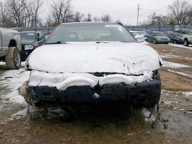 1G2WP52K9YF321985 - 2000 PONTIAC GRAND PRIX WHITE photo 9