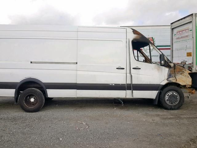 WD0PF445X75203153 - 2007 DODGE SPRINTER 3 WHITE photo 9